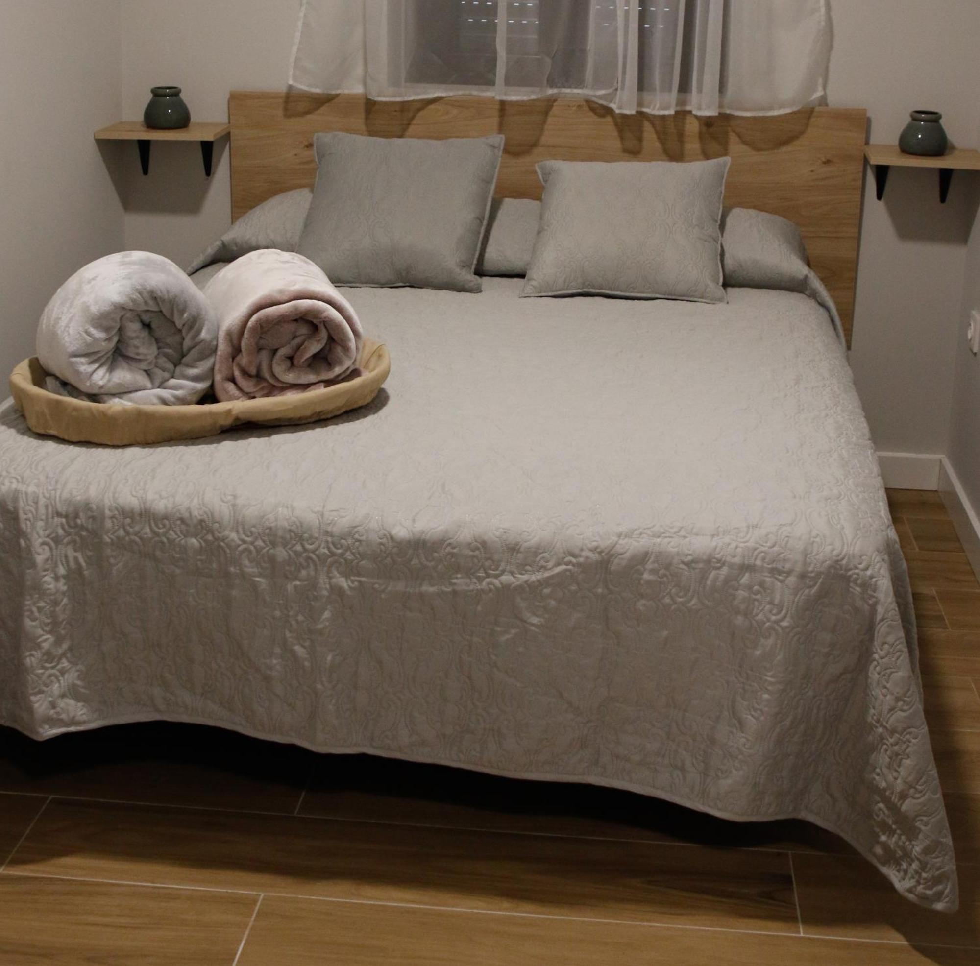 Apartamentos Tierra Lavanda Brihuega Ngoại thất bức ảnh